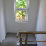 Apartment Dub